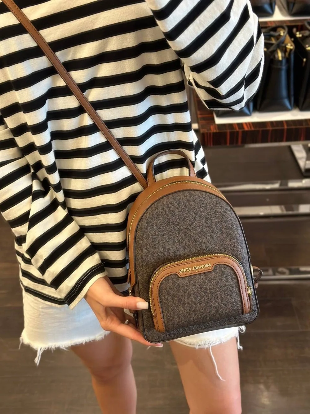 Michael Kors approximate measurements